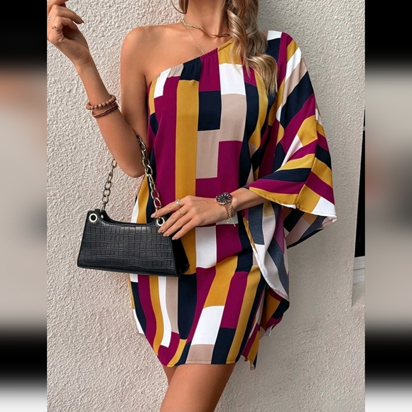 BATWING TUNIC/DRESS - Picture 3 of 5